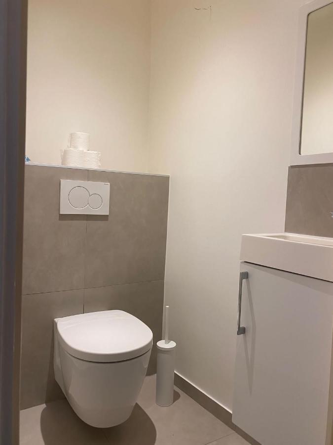 Super Appartement Refait A Neuf Beaucoup De Charme Boulogne-Billancourt Exteriör bild