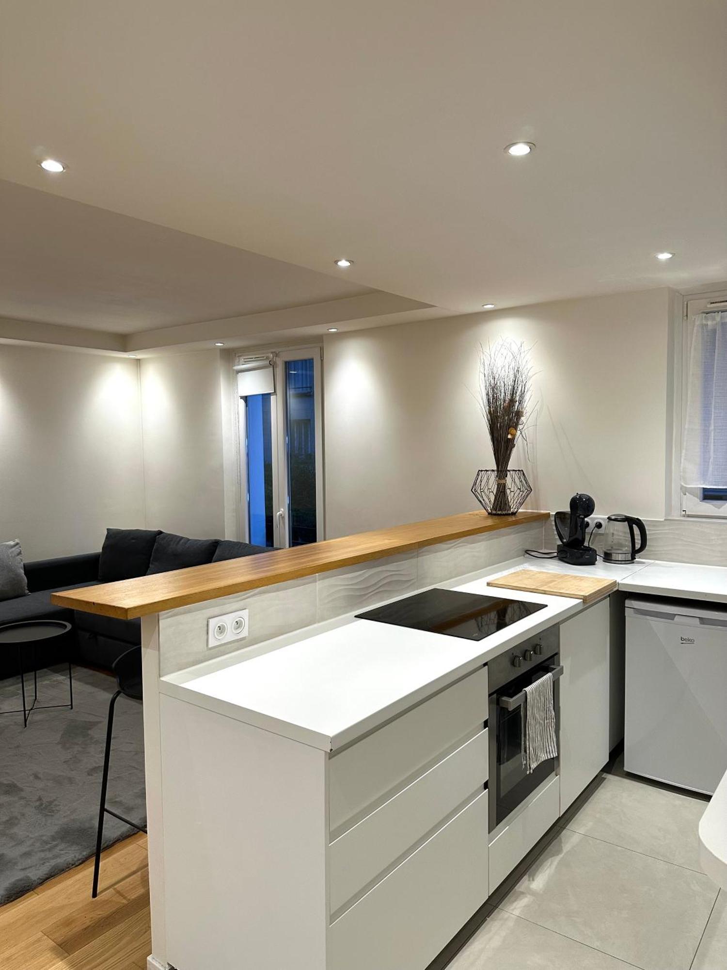 Super Appartement Refait A Neuf Beaucoup De Charme Boulogne-Billancourt Exteriör bild